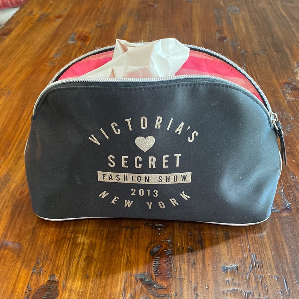 Victoria’s Secret cosmetic bag